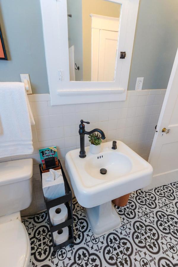 Historic Revival 2Br Midtown Memphis Free Parking Fast Wifi Free Parking Yes Petsヴィラ エクステリア 写真